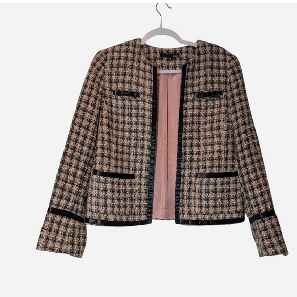 Dalia Jackets & Blazers - Pre-owned Chic Women's Tweed Jacket - Black and Cream
